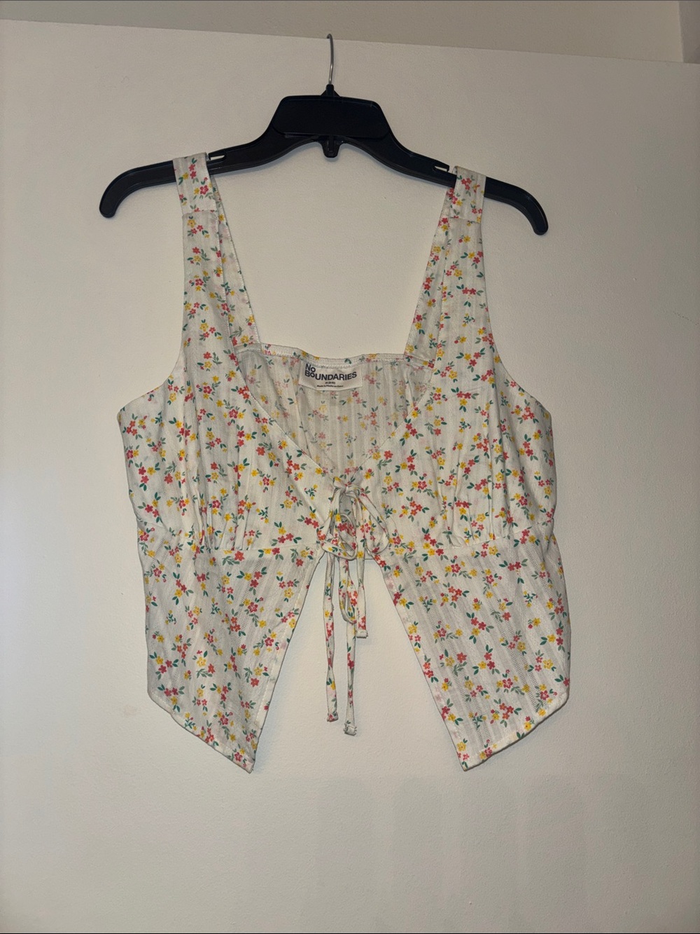 No Boundaries White Floral Tie-Front Camisole